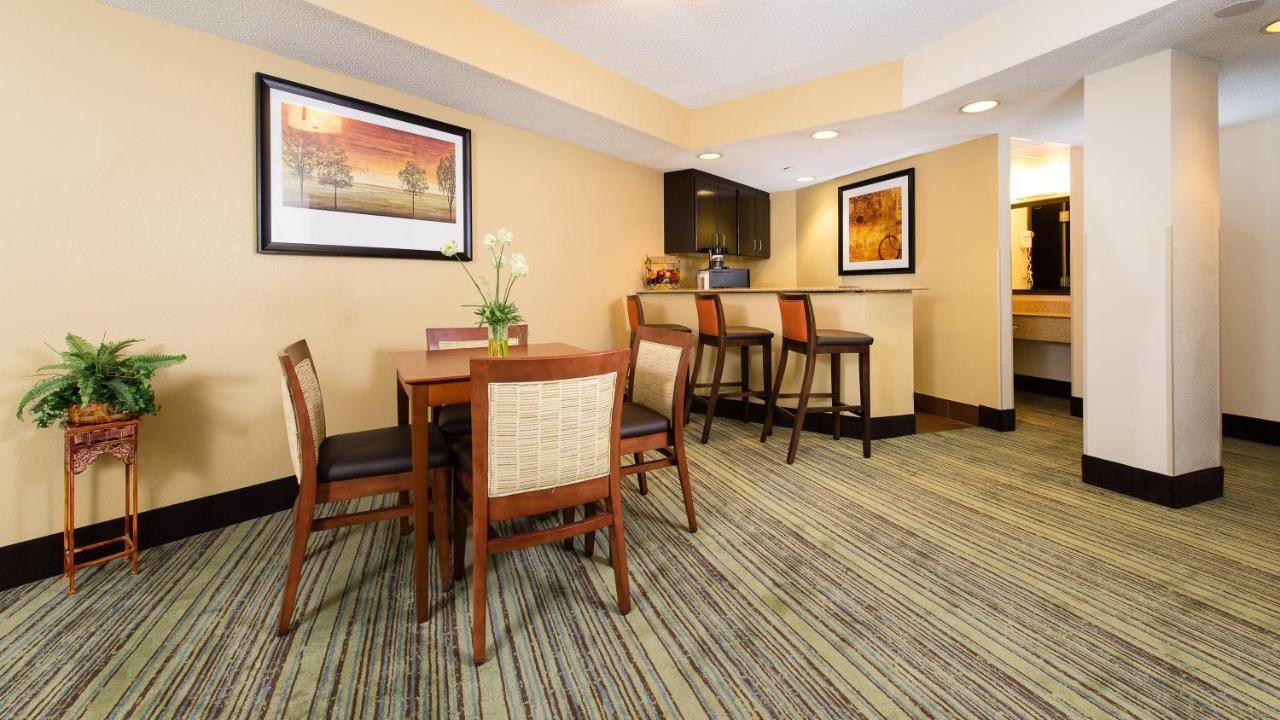 Doubletree By Hilton Wilmington, Nc Hotell Eksteriør bilde